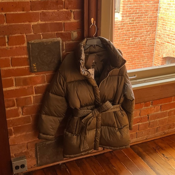 Mango Belted puffer - Picture 2 of 3